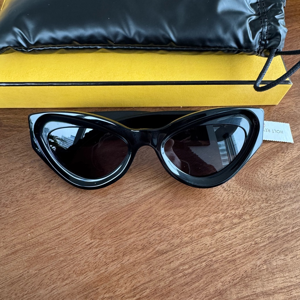 Fendi Black Cat-Eye Sunglasses